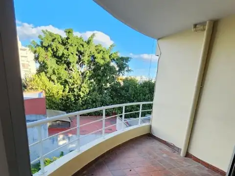Departamento en Alquiler en Saavedra, $ 900.000