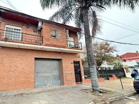 PH en venta de 2 ambientes en La Tablada