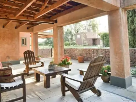 Casa en venta en Club Campo San Francisco Manzanares --