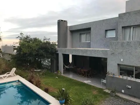 Casa a le venta en La Rufina