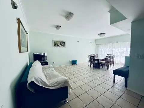 Casa en Venta en Parque Chacabuco, USD 329.000
