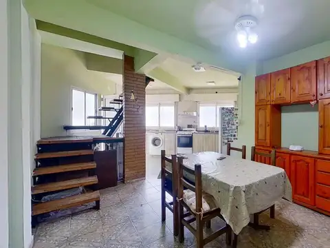 Depto Tipo Casa en Venta de 3 dormitorios