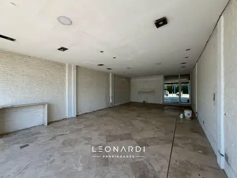 Hipólito Yrigoyen 475 (Ruta 25)