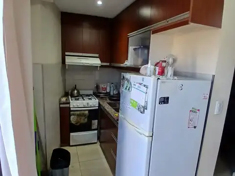 Del Colegio 6300, Piso 1º