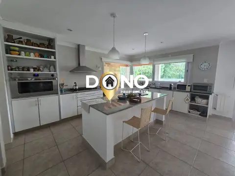 Casa en Venta al Este