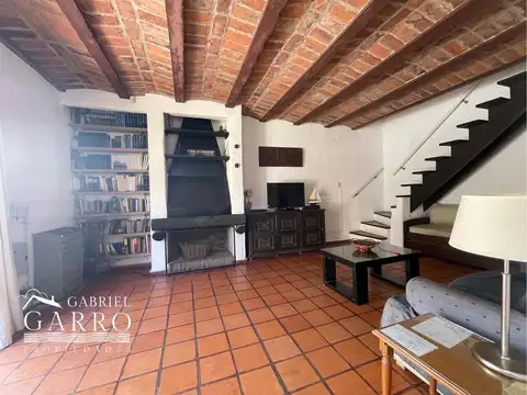 Depto Tipo Casa 3 ambientes con 2 baños