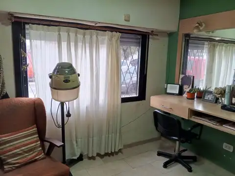 PH EN VENTA AL FRENTE 1  DORM PATIO POSIBILIDAD 2DO DORM