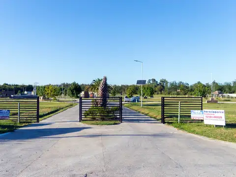 Las Tinajas Barrio Parque lotes de 900 m2