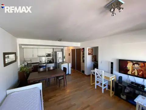 Venta Depto 2 ambientes c/ Balcón Parque Chacabuco