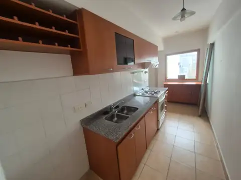 Departamento en Alquiler con 1 cocheras