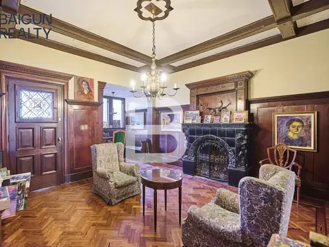Casa 7 ambientes con 2 baños