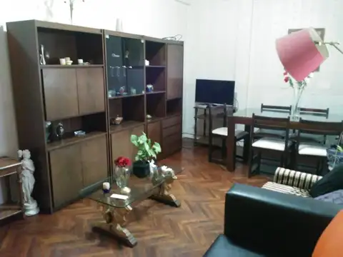 Eleodoro Lobos al 200