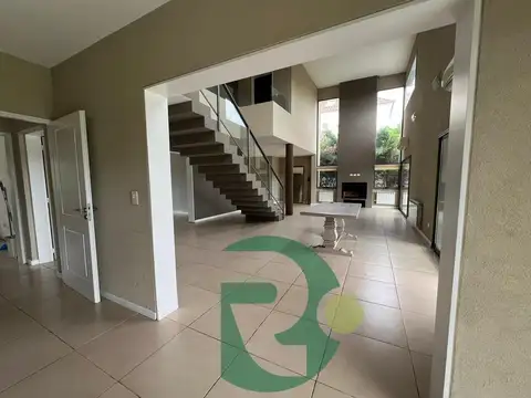 Casa en Venta en La Lomada De Pilar, USD 710.000