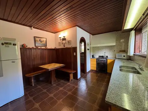 Casa en Venta en Villa Gesell, USD 330.000