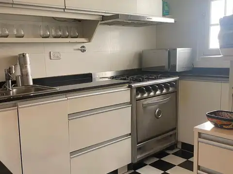 Depto Tipo Casa en Venta en Palermo Hollywood, USD 230.000