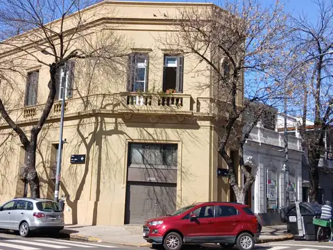 VENTA DUPLEX     BARRIO  BOEDO     AL FRENTE