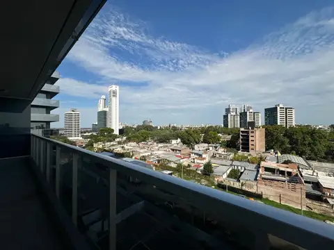 Alquiler - Departamento de tres dormitorios, vista al rio y categoría premium. Refinerias, Rosario.