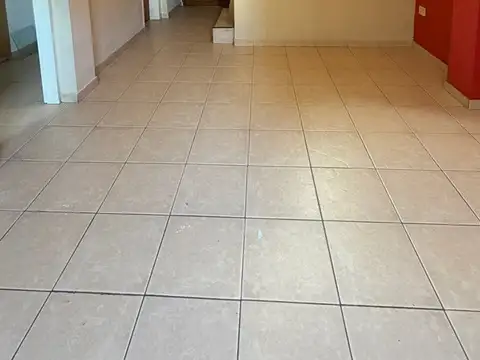Casa en Alquiler en La Plata, $ 650.000