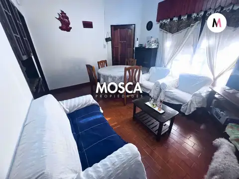 Casa 4 ambientes con 1 baño