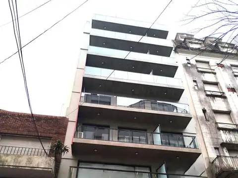 Paraguay y Junin Amplio monoambiente a estrenar apto profesional o vivienda