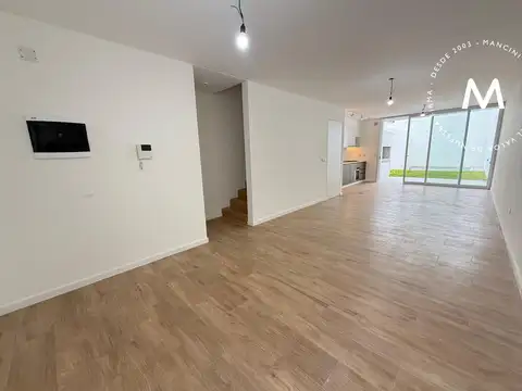 Casa en Venta en Villa Ballester, USD 220.000