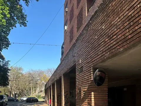 Cochera Fija  en Venta en Ciudad Jardin, Tres de Febrero, G.B.A. Zona Oeste