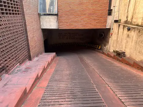 De Los Geranios 6200