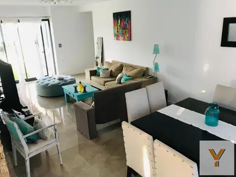 Casa en Venta de 5 dormitorios