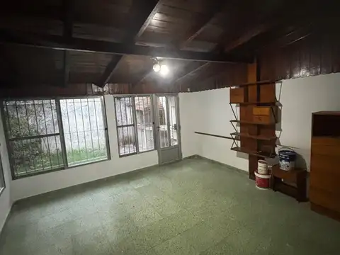 Casa en venta apta credito. Banfield este. Oportunidad 