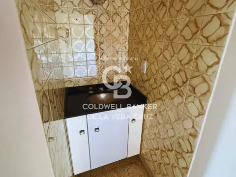Casa en Venta con 14 cocheras