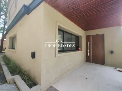 Venta de Casa 4 Ambientes en Haras del Sol, Pilar