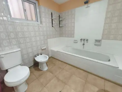 Casa en Alquiler 56 años