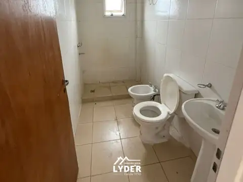 Departamento 2 dormitorios. Carrasco 35.