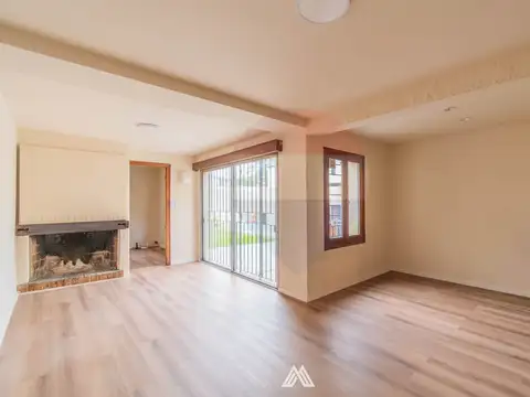 Casa en Venta en Carrasco , USD 675.000