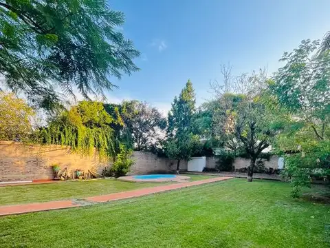 Casa en Venta en Cerro De Las Rosas, USD 255.000
