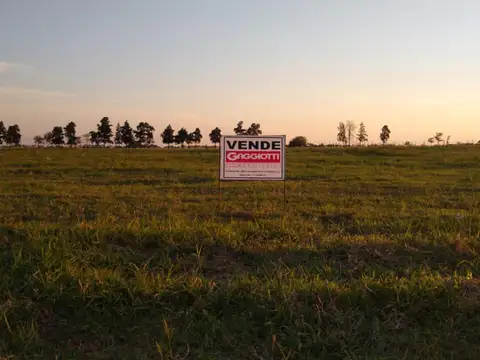 Terreno en Venta 26  mts Fondo