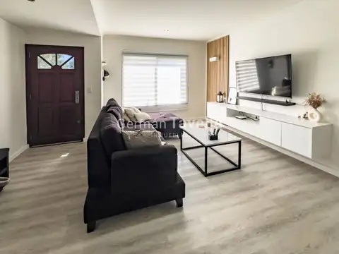 Casa 4 ambientes con 3 baños