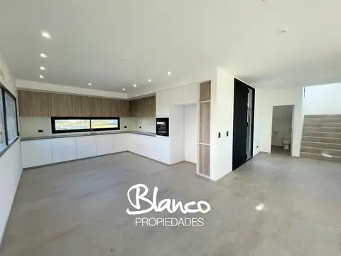 Casa  en Venta en Haras Santa Maria, Barrio El Molino, Escobar, G.B.A. Zona Norte