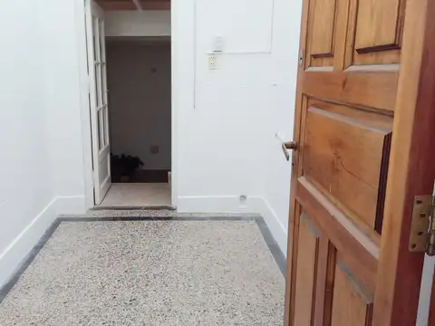 Depto Tipo Casa en Alquiler de Monoambiente