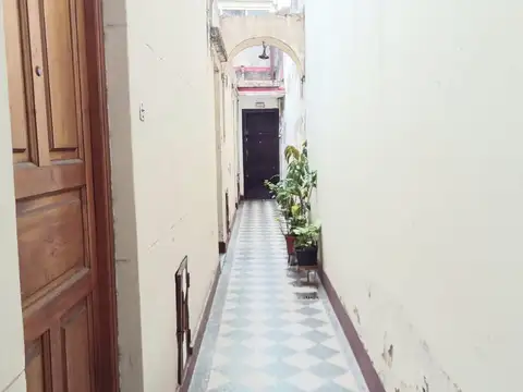 Avenida Angel Gallardo 100