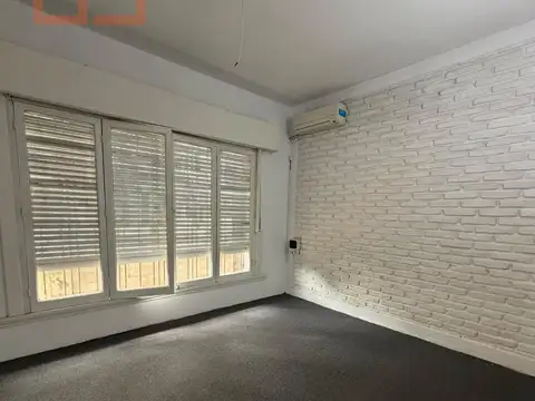 Depto Tipo Casa 2 ambientes con 1 baño