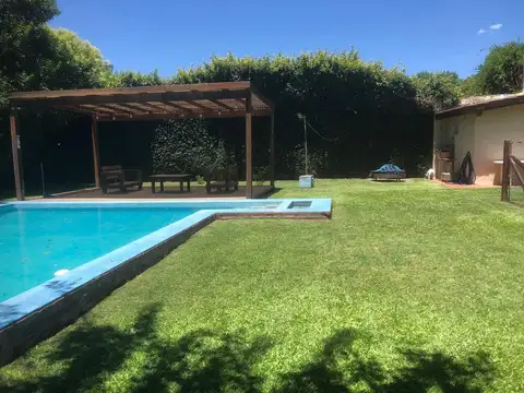 Quinta en Venta en Mercedes, USD 170.000