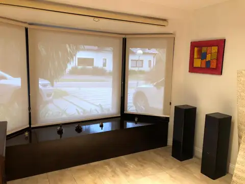 Casa en Venta en Countries y Barrios Cerrados en la Plata, USD 520.000