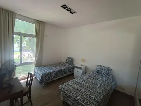 Casa en Alquiler al Este