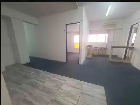 Oficina en Venta en San Nicolás, USD 94.000