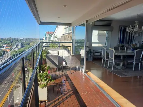 Departamento 5 ambientes con 4 baños