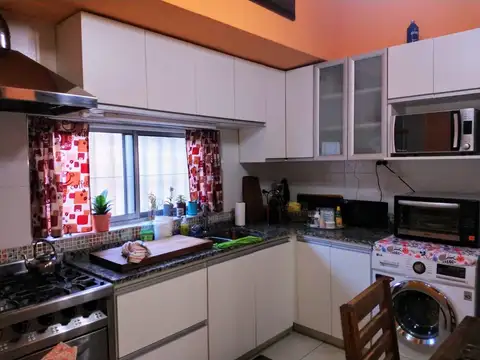 Depto Tipo Casa en Venta de 3 ambientes