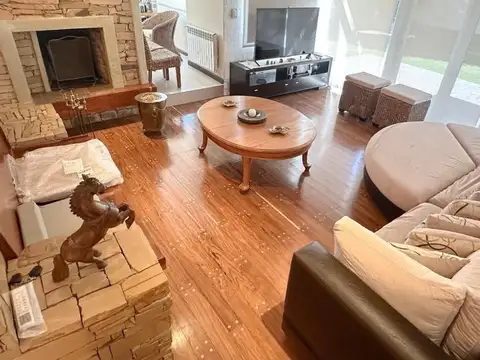 Casa en Venta al Este