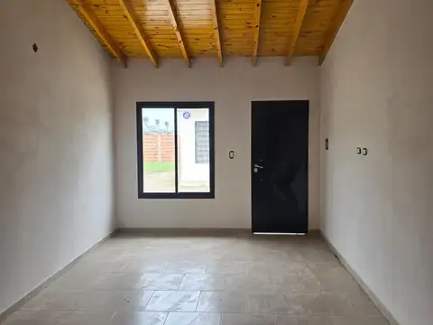 Depto Tipo Casa 3 ambientes con 1 baño