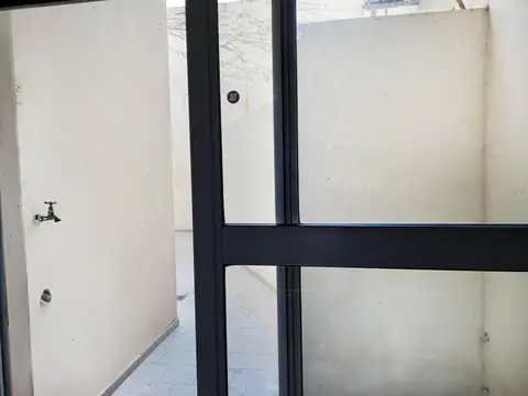 Departamento en Alquiler en Luis Agote, $ 440.000